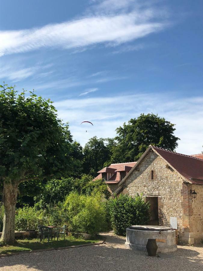 Manoir de l'Aumônerie Saint-Martin-de-Boscherville Exterior foto